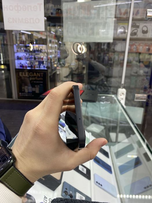 Samsung a17 128/6 yengi