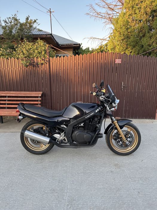 Vând Suzuki GS 500