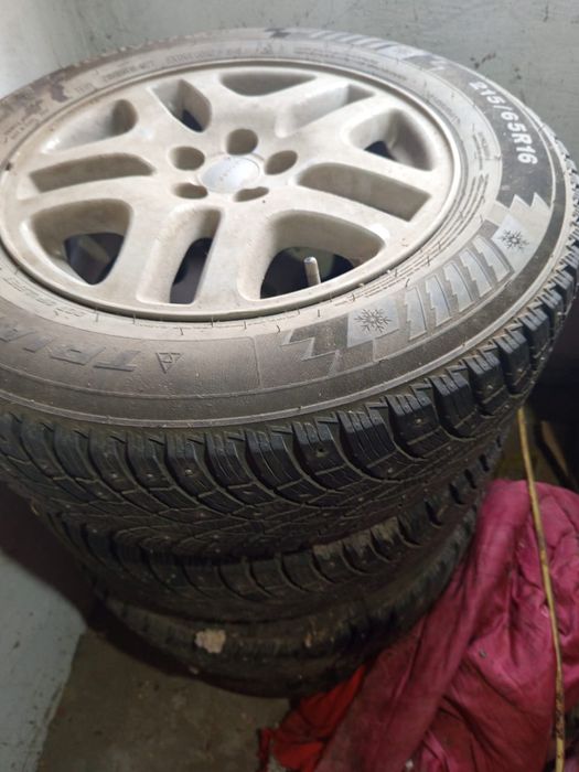 Продам колеса R 16