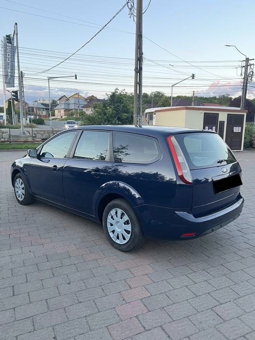 FORD Focus 2010 — imagine 4