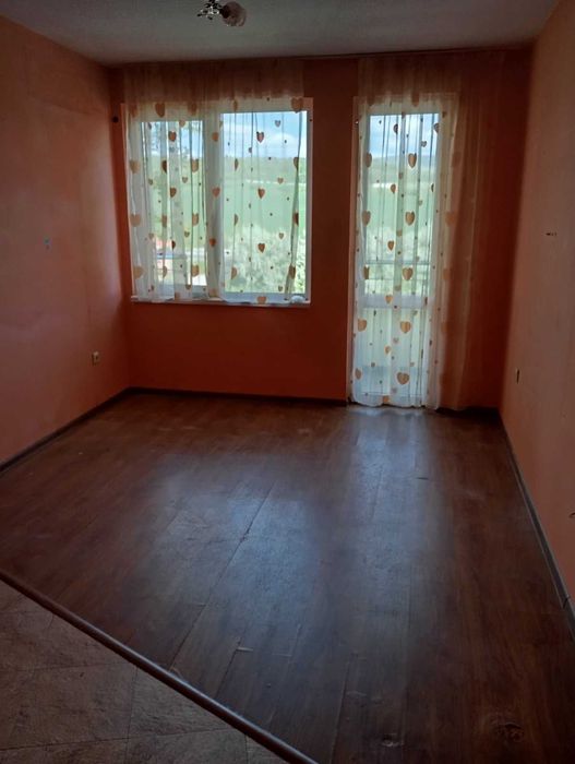 Двустаен апартамент за продажба в нова сграда в кв. Струмско, гр. Благоевград
