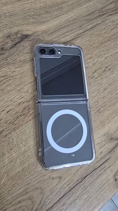 Samsung Galaxy Z Flip5