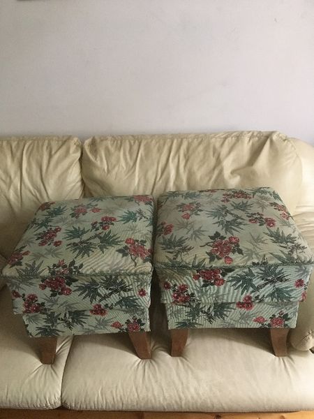 футьойл,табуретки,столове и ..