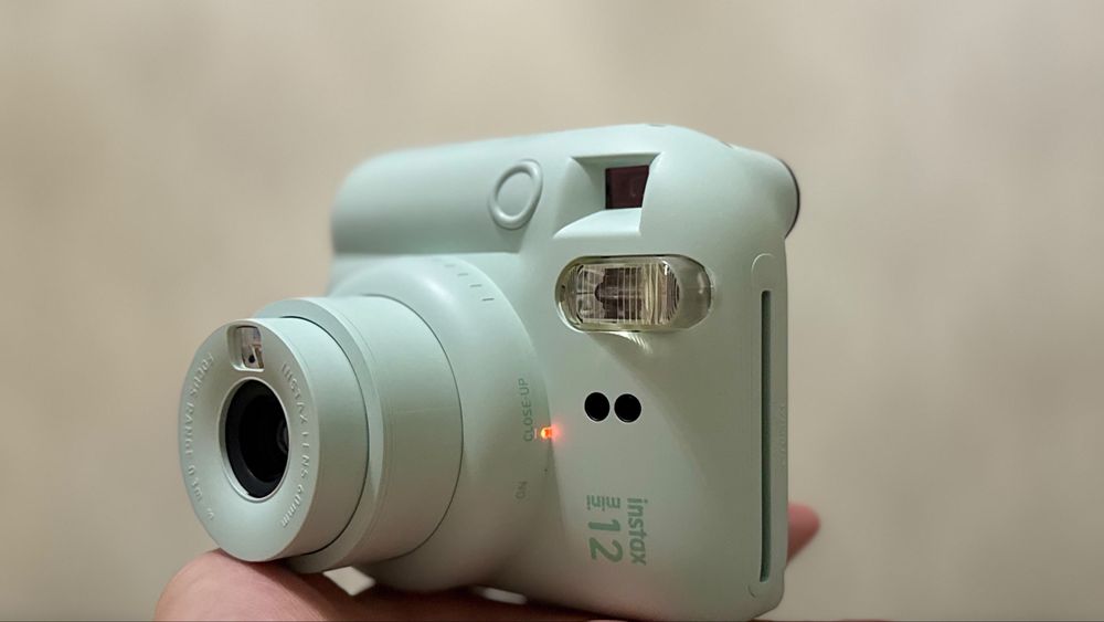 Instax mini 12 ,новый