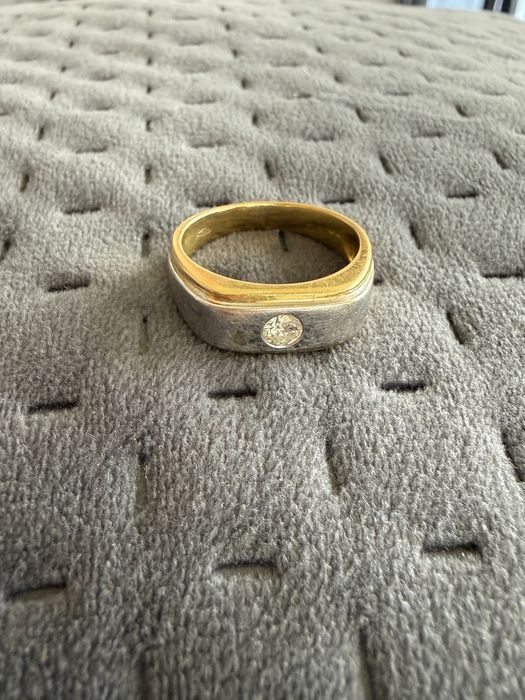 Inel barbatesc 18k cu diamant