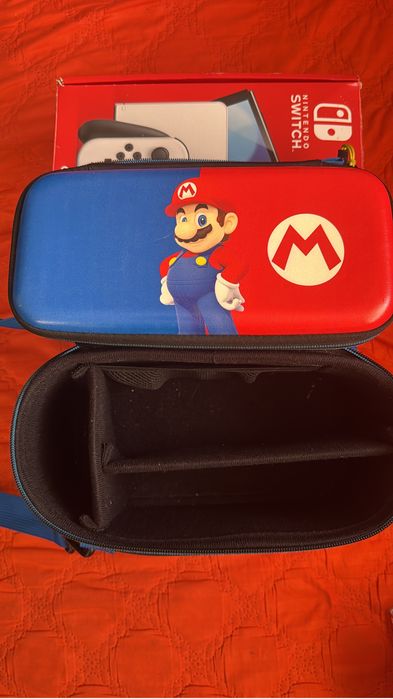 Nintendo switch oled + jocuri si accesorii SUPER OFERTA!