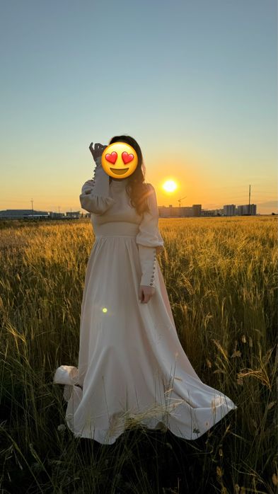 Платье в пол, бежевое