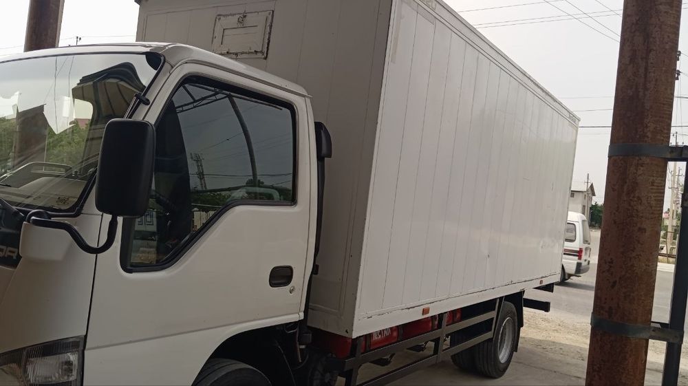 Исузу сотилади. 
Пробек 277минг холати яхши.Метан. Хужжатл