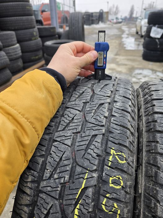 Anvelope de iarna 205-70r15 Brisgestone AT