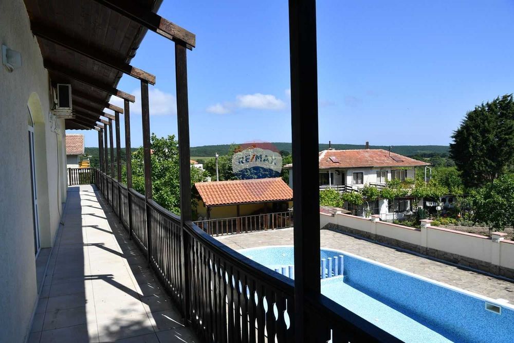 Вила в село Близнаци, общ. Аврен, обл Варна, TE