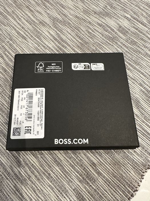 BOSS Arezzo 100% ЕСТЕСТВЕНА КОЖА / мъжки портфейл /