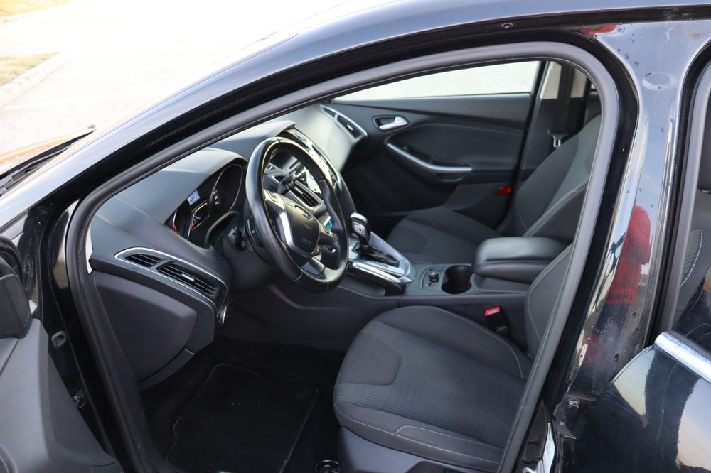 Ford Focus Titanium 2.0d Automat Rate începând de la 550 Ron/luna