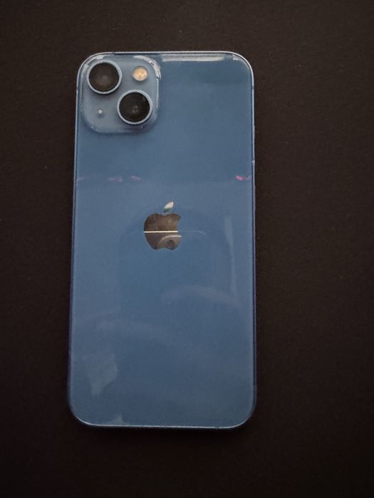 Айфон 13 в идиальном состояний