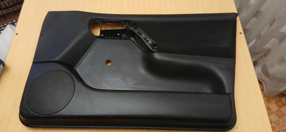 Гольф 3,Венто. Дверные карты,замки.