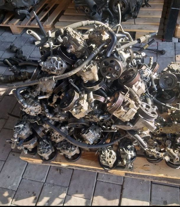 Subaru legacy outback forester impreza ГУР насос 01-09 год б/у оригин