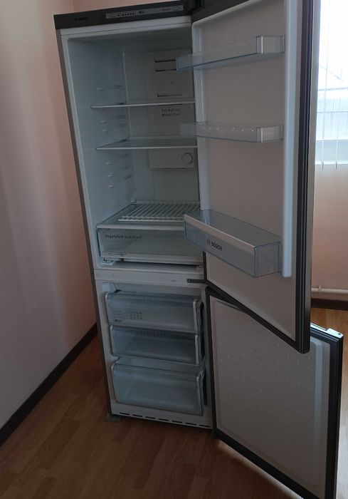 Холодильник Bosch