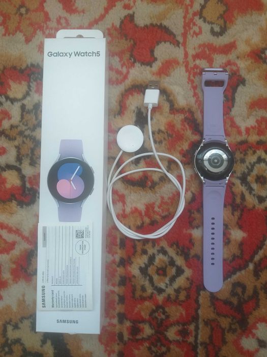 Часы samung galaxy watch5