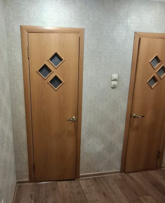 Продам б.у двери.