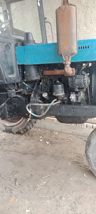 Traktor mtz holati yahshsi