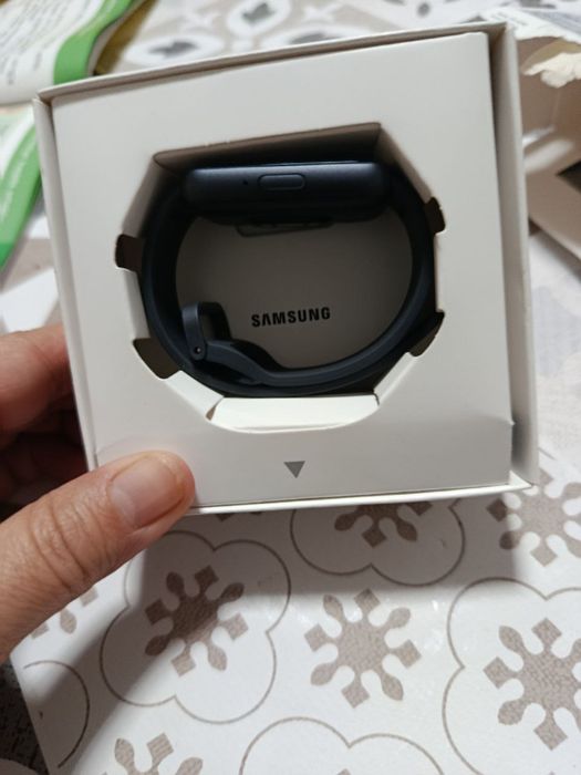 Aqlli soat: samsung gallaxy fit 3