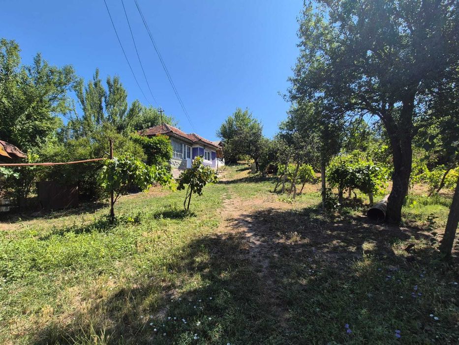 Vând casă la țară / Gorj