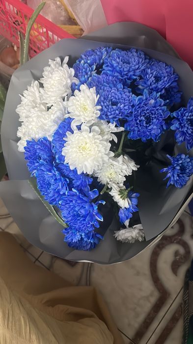 Букеты цветов свежие