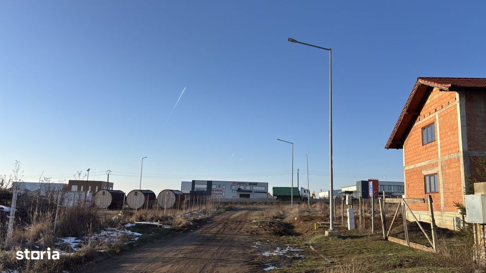 Teren Casa sau Duplex cu Utilitati - GIARMATA Mare