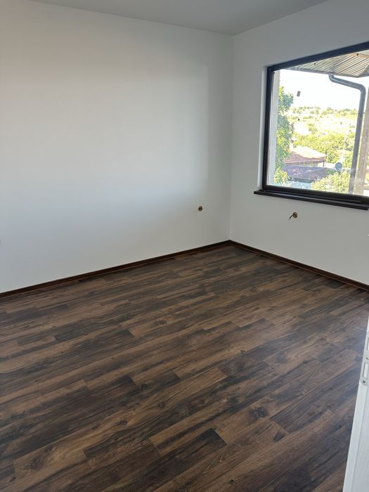 Продавам къща село Малка Верея