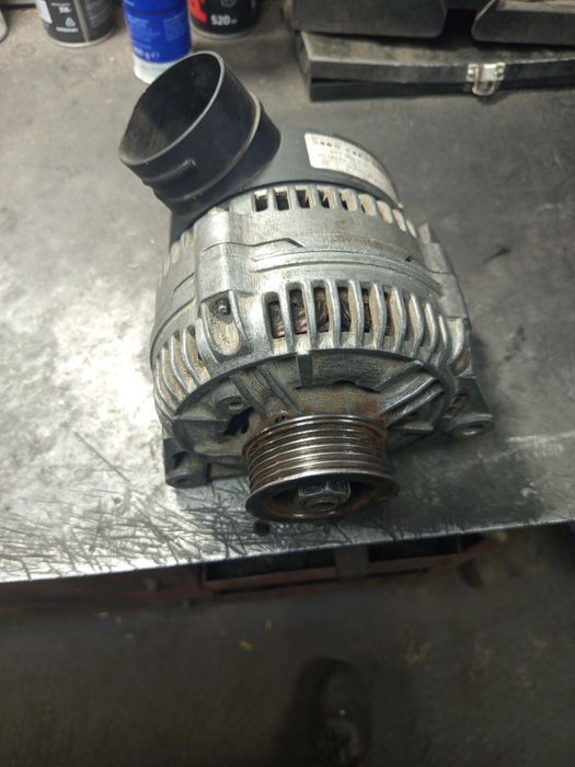 Генератор на Ауди