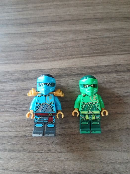 Нови фигурки на Лойд и Ния LEGO NINJAGO DRS2