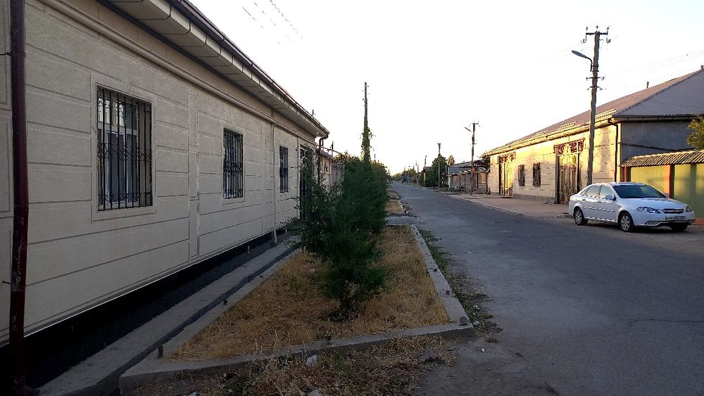 Срочно продаётся участок с домом