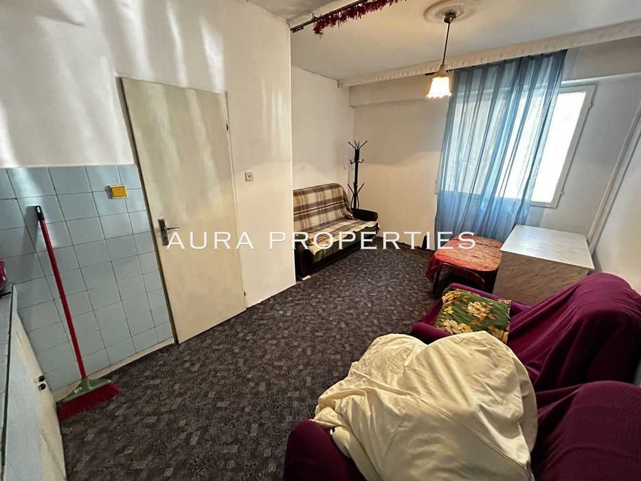 Продава се Тристаен апартамент в Разград, Орел - 80 кв.м за 702 €/кв.м - Снимка #2