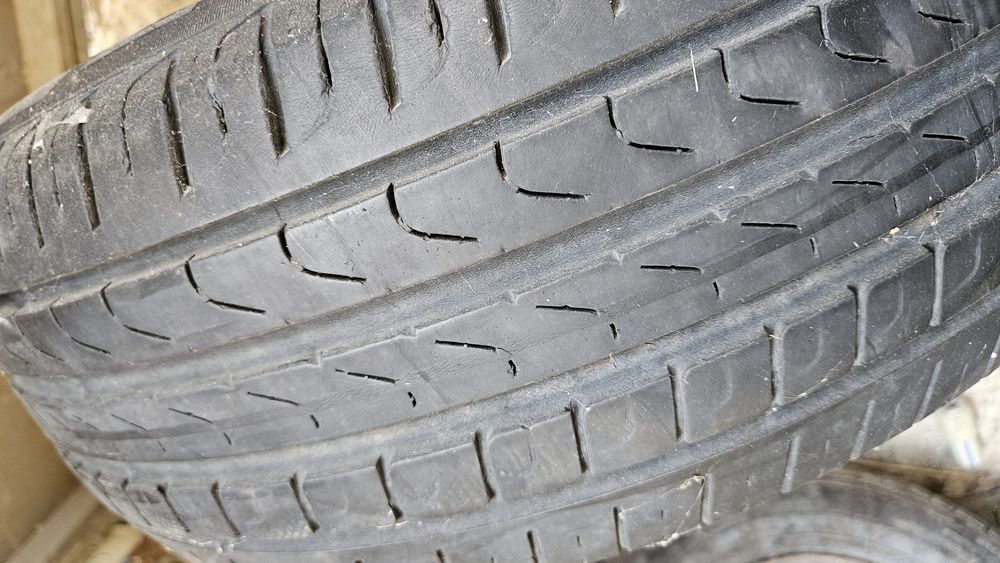 2бр гуми 205 55 16 пирели