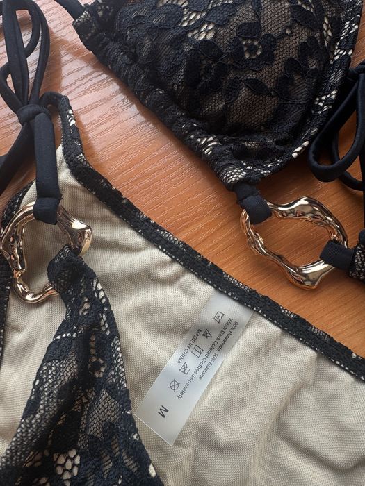 Бански две части