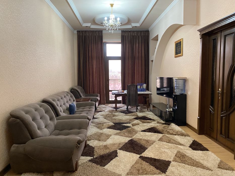 Продается участок 8.2 соток.