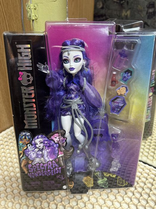 Кукла монстр хай!