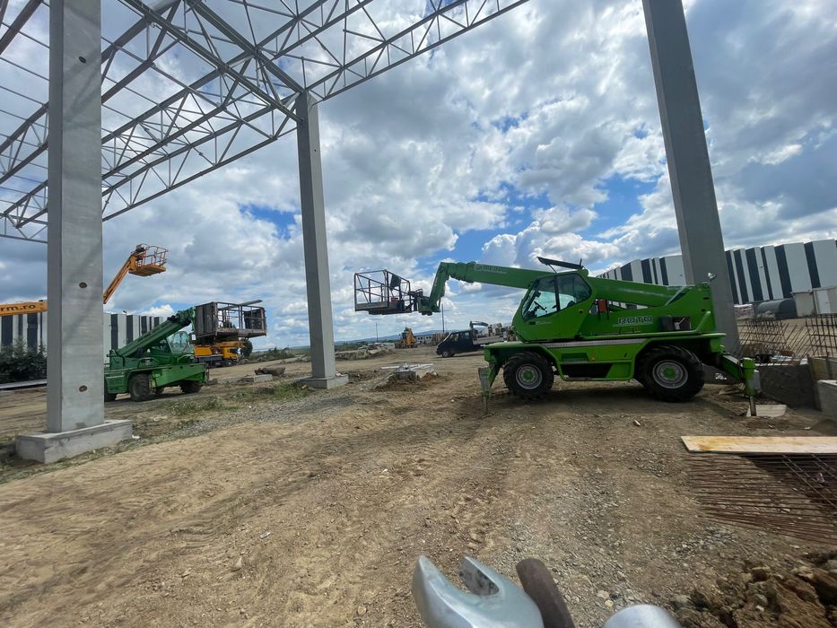 De Inchiriat Merlo 45 .21 Roto mai multe detalii la telefon