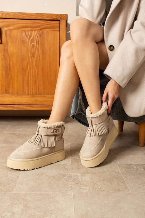 Ugg-uri dama diferite modele