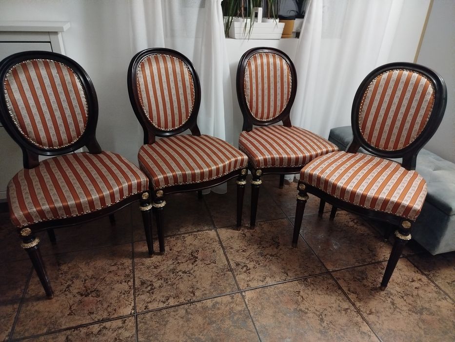 4 scaune lemn tapițat