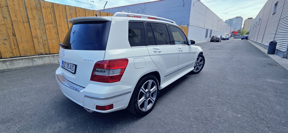 Mercedes GLK 220 cdi 4 MATIC Edition1, Panoramic  Bi-xenon,Tapițerie piele