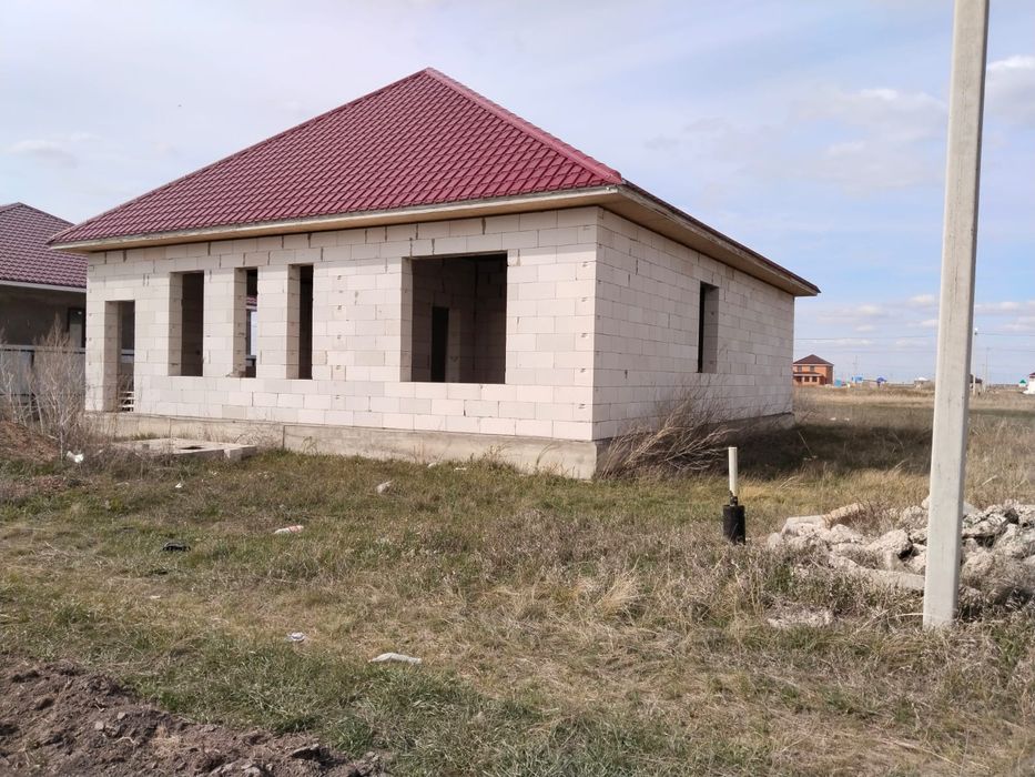 Срочно срочно продам дом недостроенный