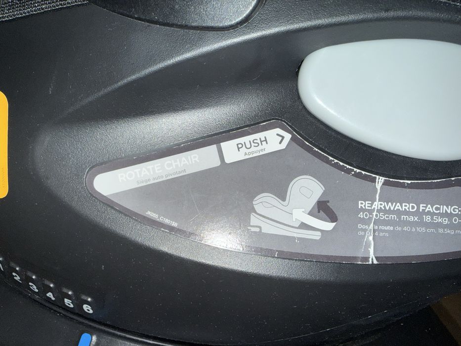 Scaun autor Joie I-Spin cu spatele la mers!