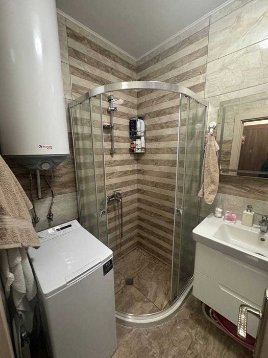 Продава се Двустаен апартамент в Бургас, Център - 55 кв.м за 798 €/кв.м - Снимка #14