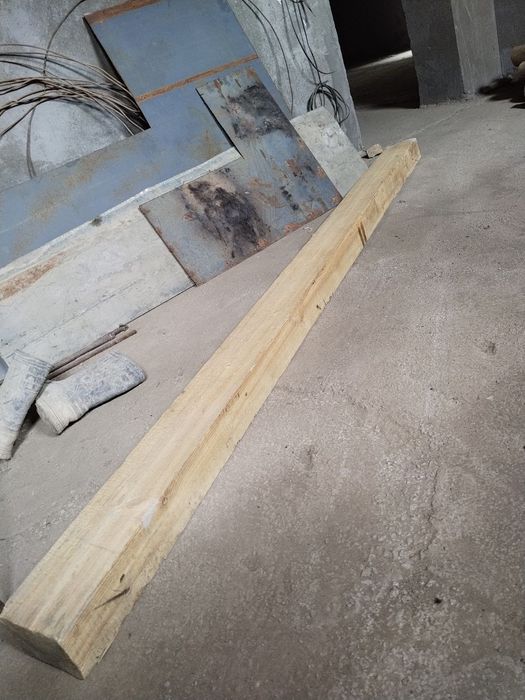 Тахта брус сотилади