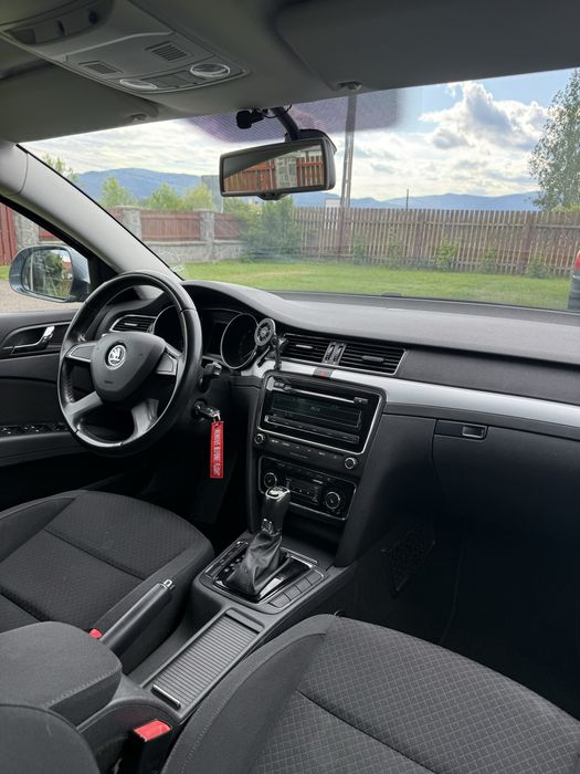 Skoda Superb 2.0 TDI 4x4 DSG 170cp