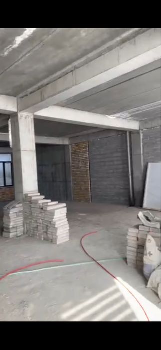 Аренда Келес в Навостройке вьезд в город Келес 220 кв можно разделить!