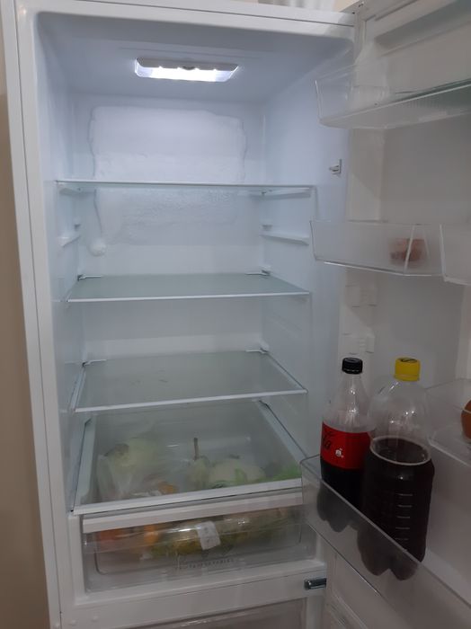 Продам холодильник Dexp