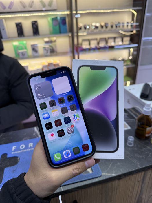 Продается Айфон 14 128гб