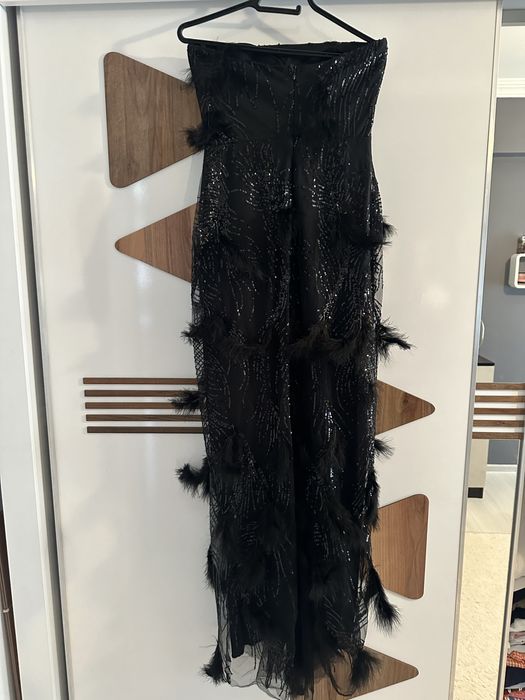 Официална рокля