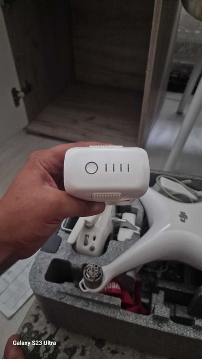 Vând DJI PHANTOM 4 in stare perfecta de functionare